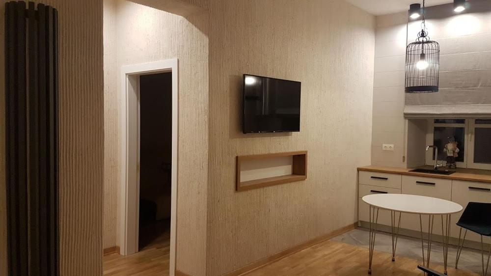 Lviv Wall Street Apt Exterior foto
